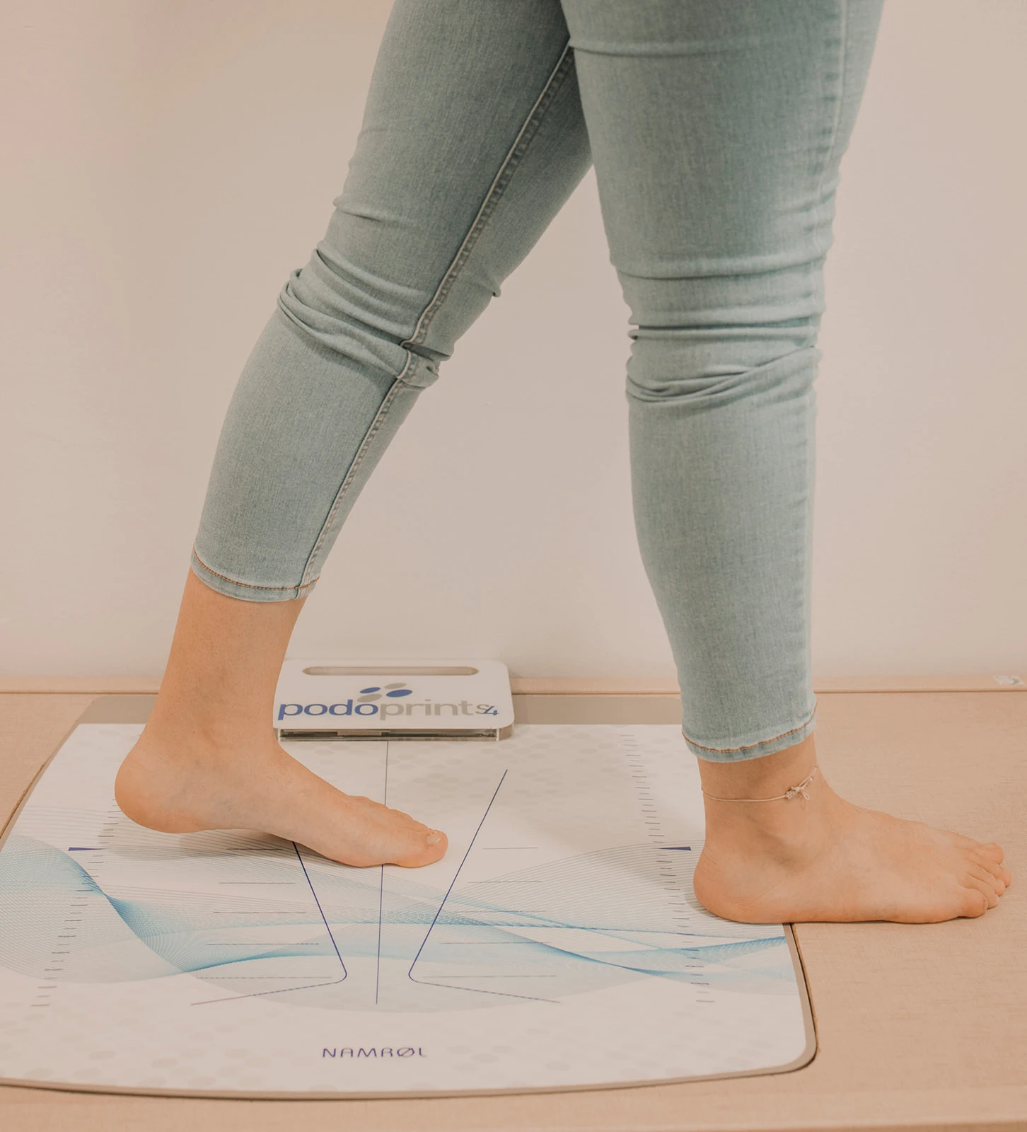 Dolor en el pie que requiere acudir a un especialista